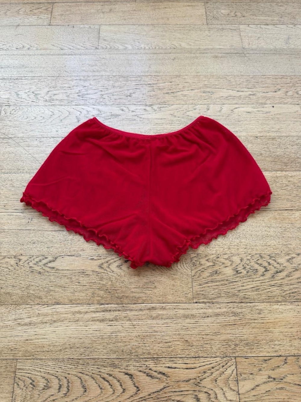 Express Bright Red Mesh Mini Shorts Ruffle Bottoms - Picture 3 of 6